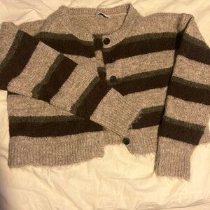 Cropped cardigan